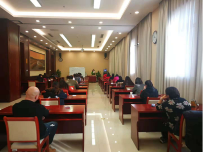 心理健康藍(lán)海揚(yáng)帆 近萬(wàn)人見證心理咨詢培訓(xùn)項(xiàng)目首次綜合考試啟航